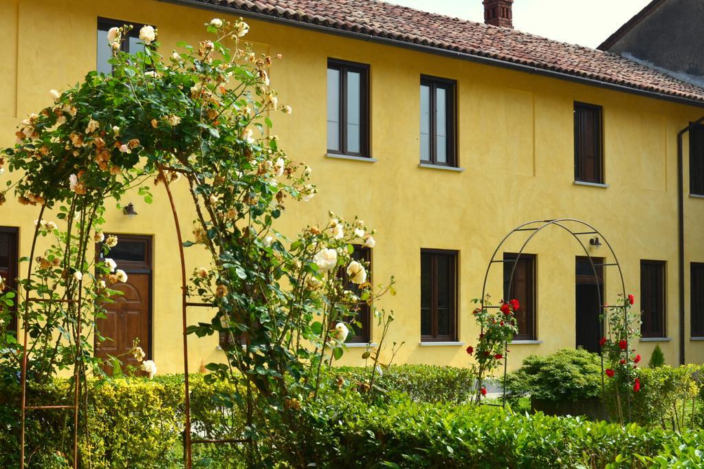 Agriturismo San Francesco Basiglio Exterior foto
